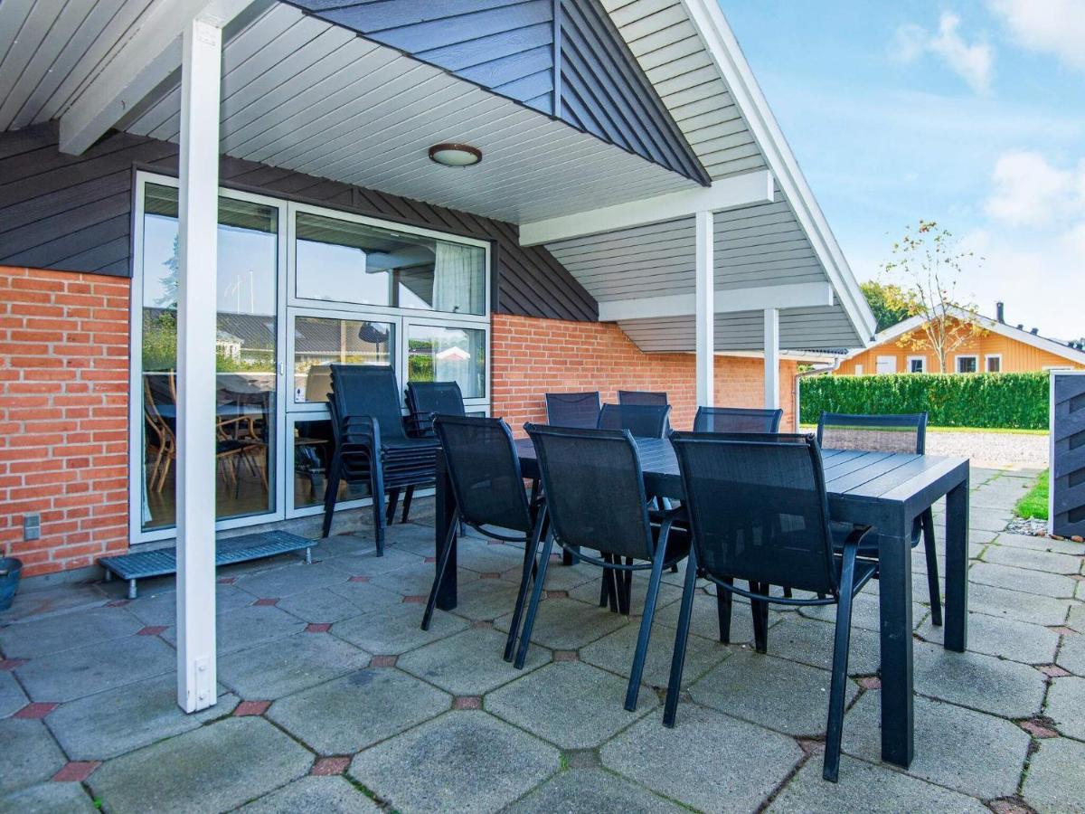 10 Person Holiday Home In Juelsminde Sonderby  Exterior photo