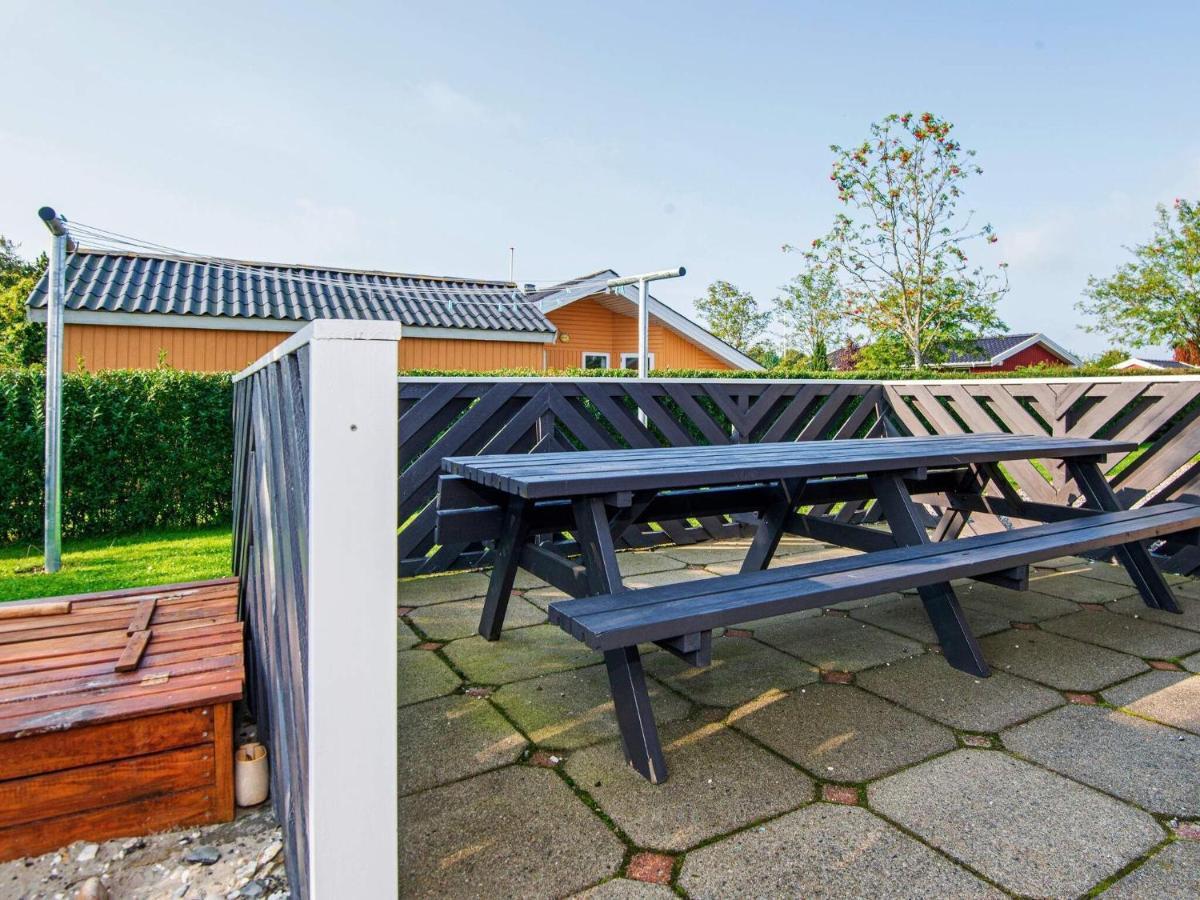 10 Person Holiday Home In Juelsminde Sonderby  Exterior photo