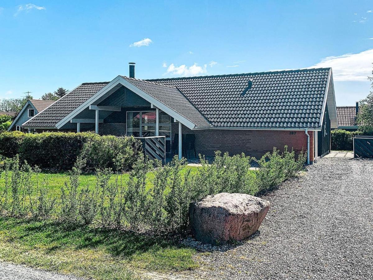 10 Person Holiday Home In Juelsminde Sonderby  Exterior photo